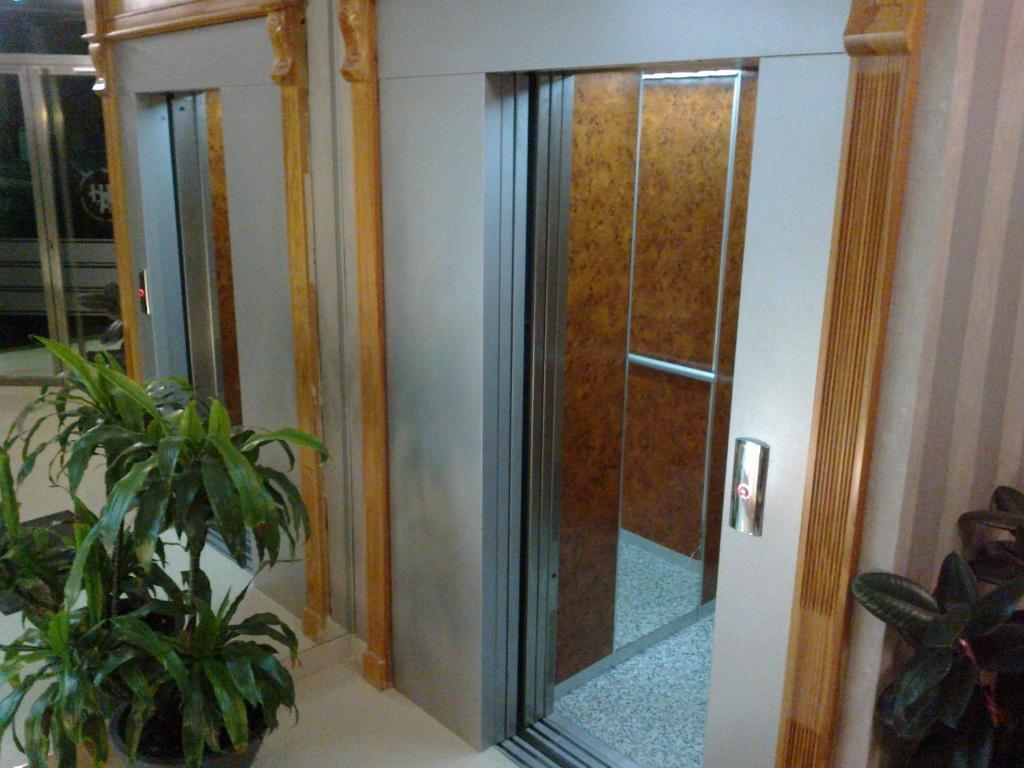 Hotel Anabel Μπάθα Εξωτερικό φωτογραφία